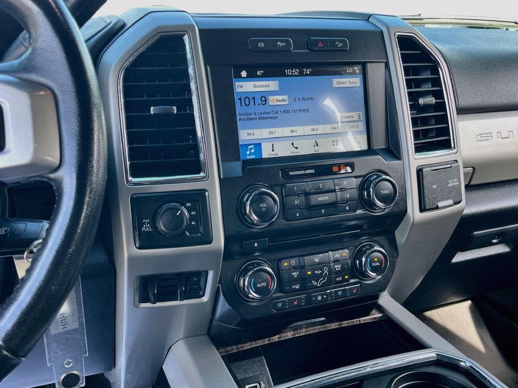 Used 2018 Ford F250 Lariat w/ Lariat Value Package AWD/4WD image 15