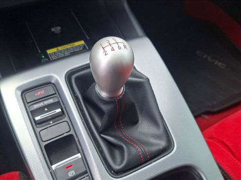 Used 2023 Honda Civic Type R image 4