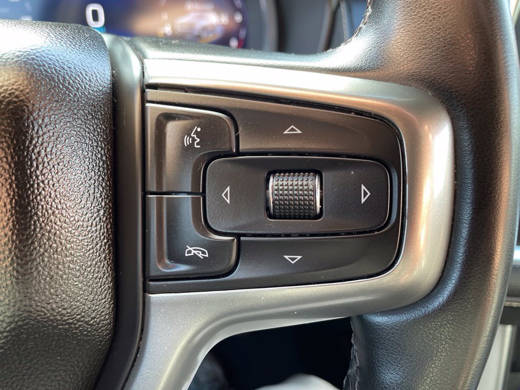 Used 2023 Chevrolet Suburban Premier w/ Premium Package AWD/4WD image 37