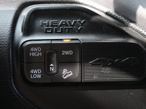 Used 2023 RAM 2500 Big Horn w/ Level 1 Equipment Group image 16