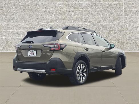 Certified 2024 Subaru Outback Limited XT AWD/4WD image 7