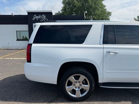 Used 2018 Chevrolet Suburban Premier w/ Max Trailering Package AWD/4WD image 4