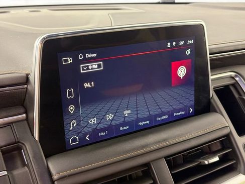 Used 2024 GMC Yukon XL AT4 w/ Technology Package image 15