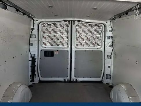 Used 2023 Mercedes-Benz Metris image 11