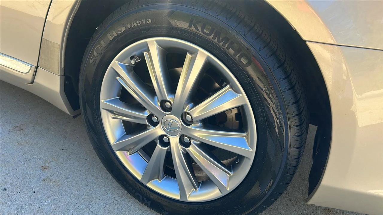 Used 2010 Lexus ES 350 FWD image 13