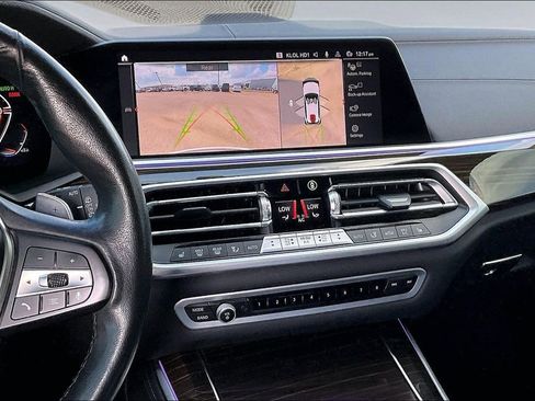 Used 2023 BMW X5 xDrive40i AWD/4WD image 9
