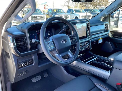 New 2026 Ford F250 Lariat w/ Lariat Premium Package image 8