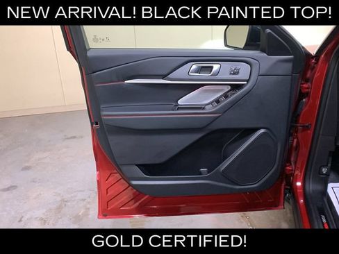 Used 2025 Ford Explorer ST w/ Sun And Sound Package AWD/4WD image 30