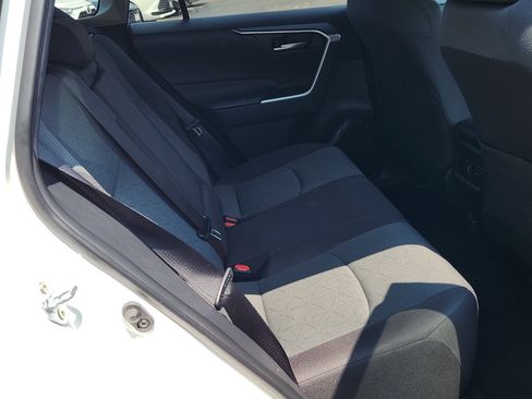 Certified 2025 Toyota RAV4 XLE AWD/4WD image 29