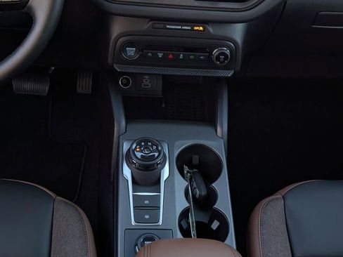 New 2025 Ford Bronco Sport Outer Banks image 18