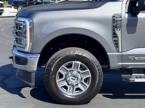Used 2024 Ford F250 Lariat image 44
