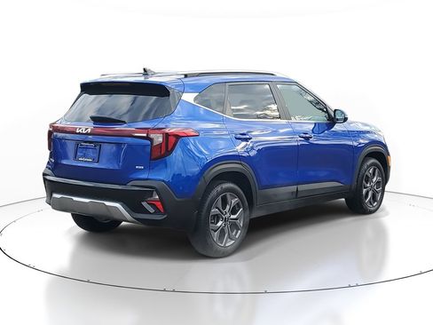 Certified 2024 Kia Seltos S image 4