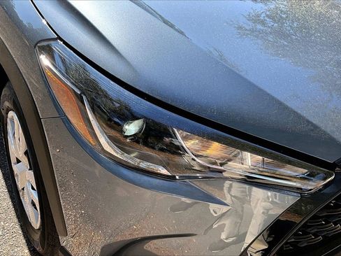 Used 2024 Toyota Corolla Cross L image 29