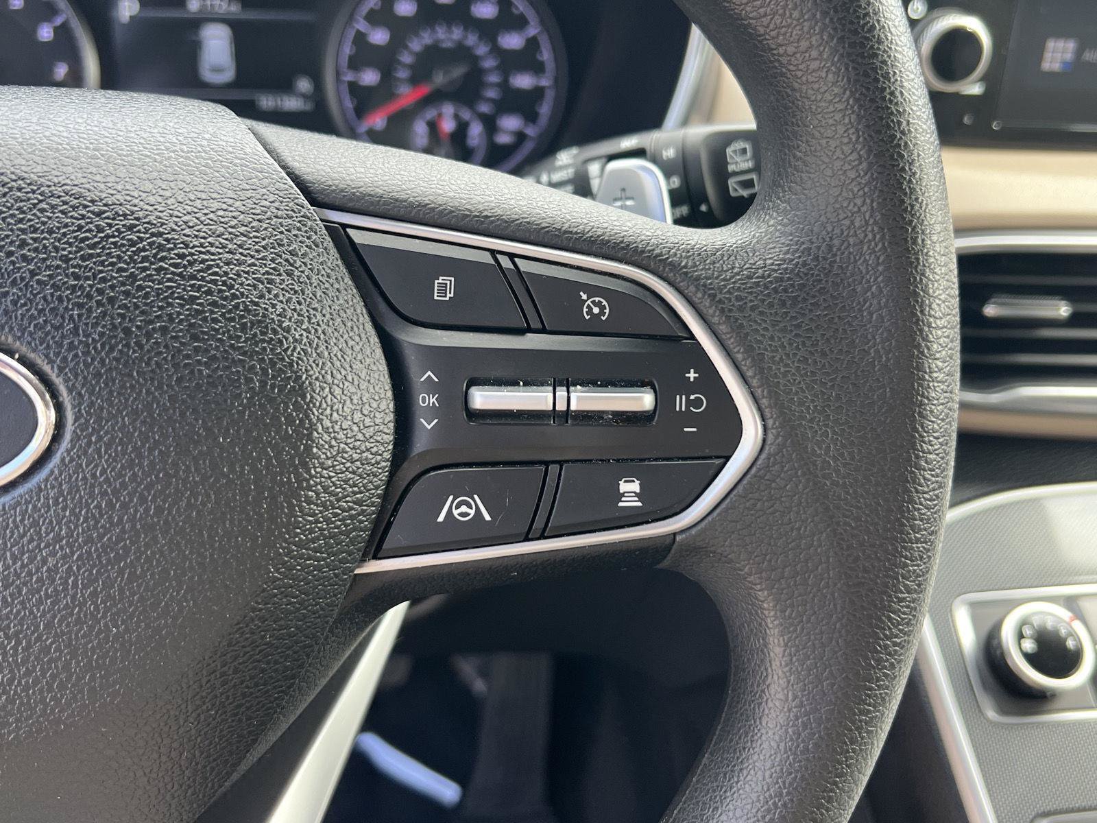 Used 2022 Hyundai Santa Fe SEL AWD/4WD image 31