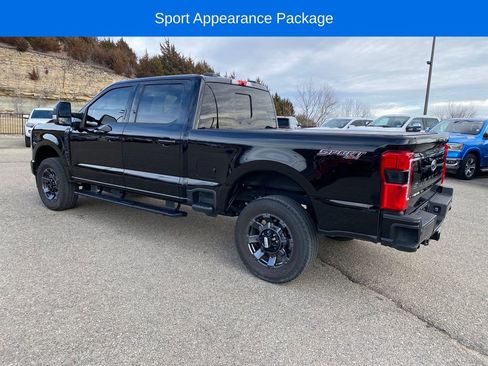 Used 2023 Ford F250 Lariat w/ Sport Appearance Package image 4