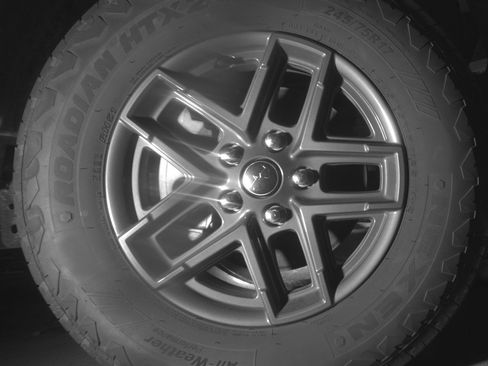 Used 2025 Jeep Wrangler Sport S image 12