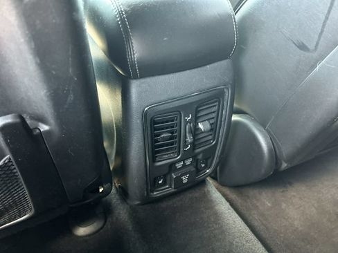 Used 2015 Jeep Grand Cherokee High Altitude AWD/4WD image 22