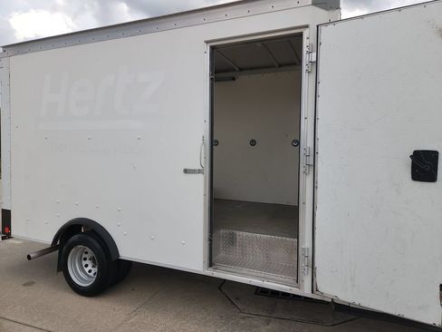 Used 2022 Ford Transit 350 DRW RWD image 17