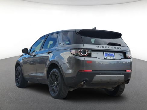 Used 2018 Land Rover Discovery Sport SE AWD/4WD image 4