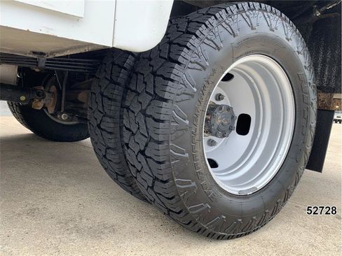 Used 2023 Ford F350 XL w/ XL Chrome Package AWD/4WD image 26