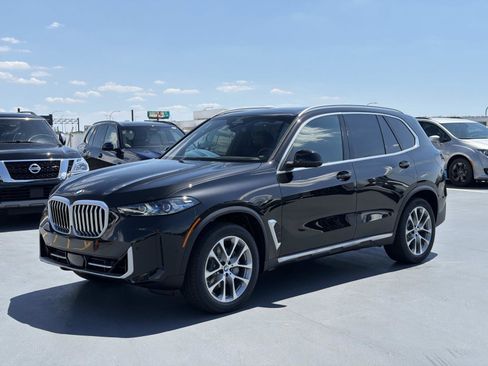New 2026 BMW X5 sDrive40i w/ Premium Package RWD image 7