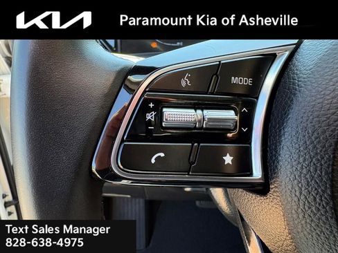 Certified 2025 Kia Seltos S FWD image 13