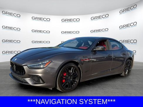 Used 2022 Maserati Ghibli Modena RWD image 3
