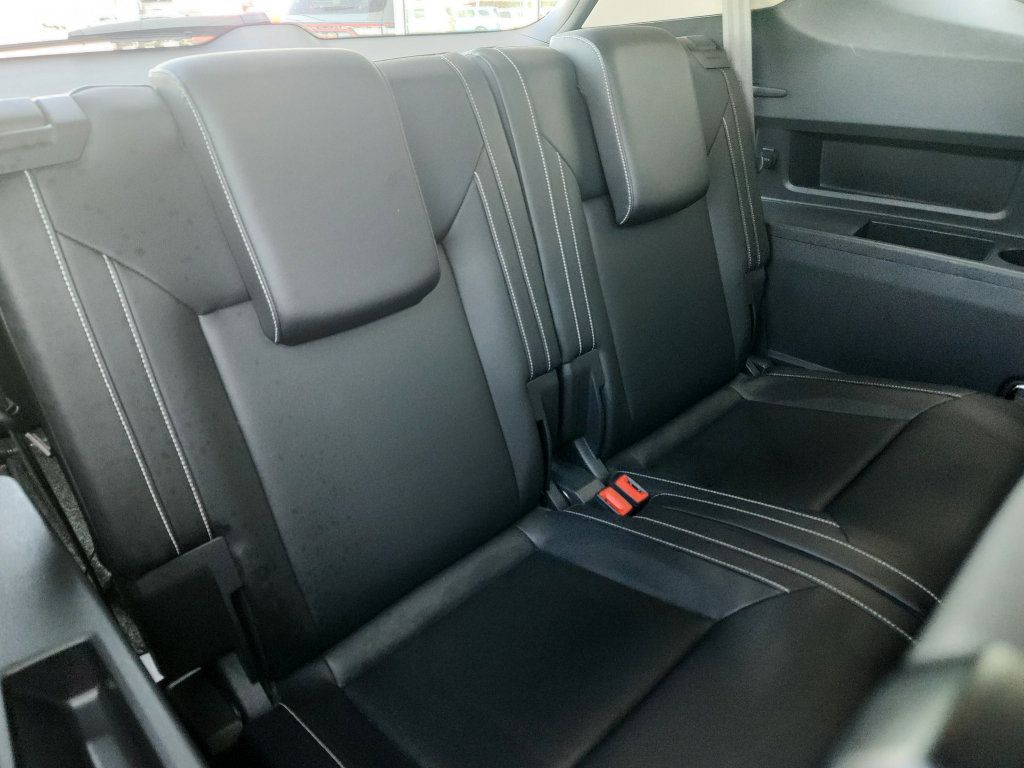 Used 2021 Volkswagen Atlas SE w/ Panoramic Sunroof Package AWD/4WD image 6