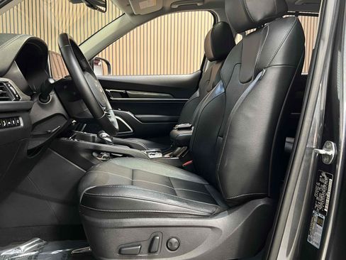 Used 2022 Kia Telluride EX w/ EX Premium Package FWD image 41