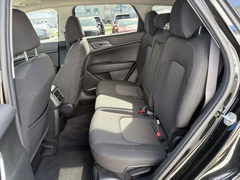 Used 2023 Kia Sportage LX AWD/4WD image 23
