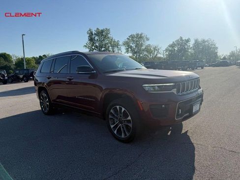 Used 2023 Jeep Grand Cherokee L Overland AWD/4WD image 9