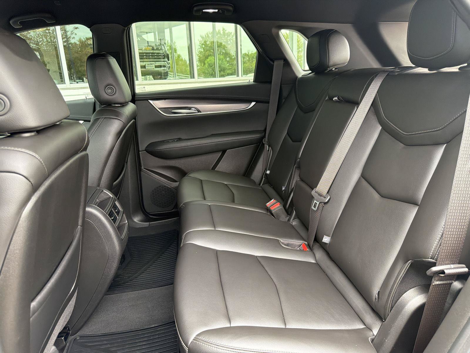 Used 2022 Cadillac XT5 Luxury AWD/4WD image 39