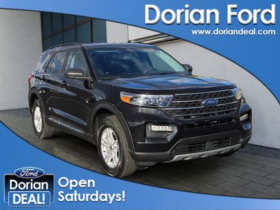 Certified 2022 Ford Explorer XLT w/ Equipment Group 202A