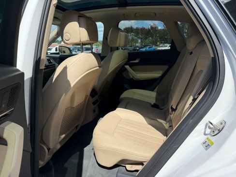 Used 2018 Audi Q5 Prestige w/ Prestige Package AWD/4WD image 12