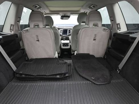 Used 2020 Volvo XC90 T6 Momentum w/ Protection Package Premier AWD/4WD image 30