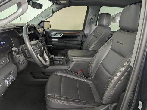 Used 2024 GMC Sierra 1500 Denali w/ Denali Reserve Package AWD/4WD image 16