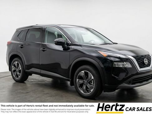 Used 2025 Nissan Rogue SV FWD image 1