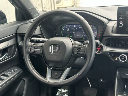 Used 2026 Honda CR-V TrailSport image 5