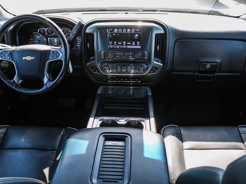 Used 2018 Chevrolet Silverado 2500 High Country w/ Duramax Plus Package AWD/4WD image 11