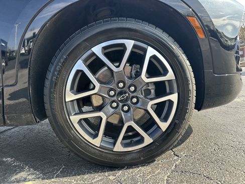 Certified 2023 Chevrolet Blazer RS w/ Driver Confidence II Package image 13