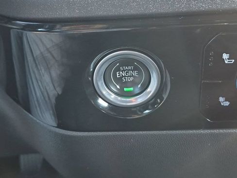 Used 2023 GMC Sierra 1500 Elevation AWD/4WD image 15