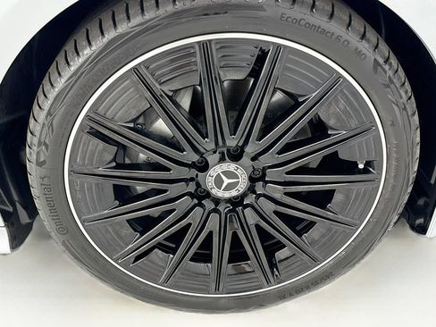 Certified 2026 Mercedes-Benz CLE 300 4MATIC Coupe image 29