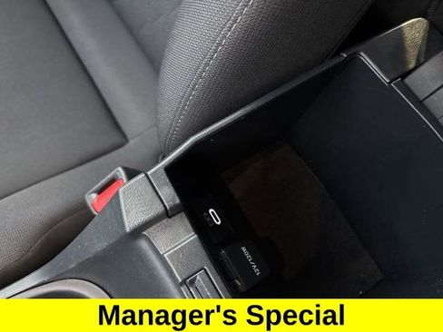 Used 2023 Toyota Corolla LE image 25