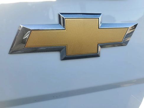 Used 2016 Chevrolet Silverado 1500 W/T RWD image 13