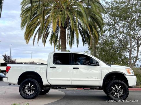 Used 2014 Nissan Titan PRO-4X image 8