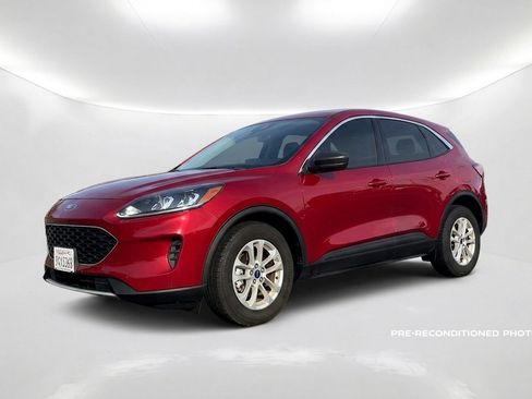 Used 2022 Ford Escape SE FWD image 1