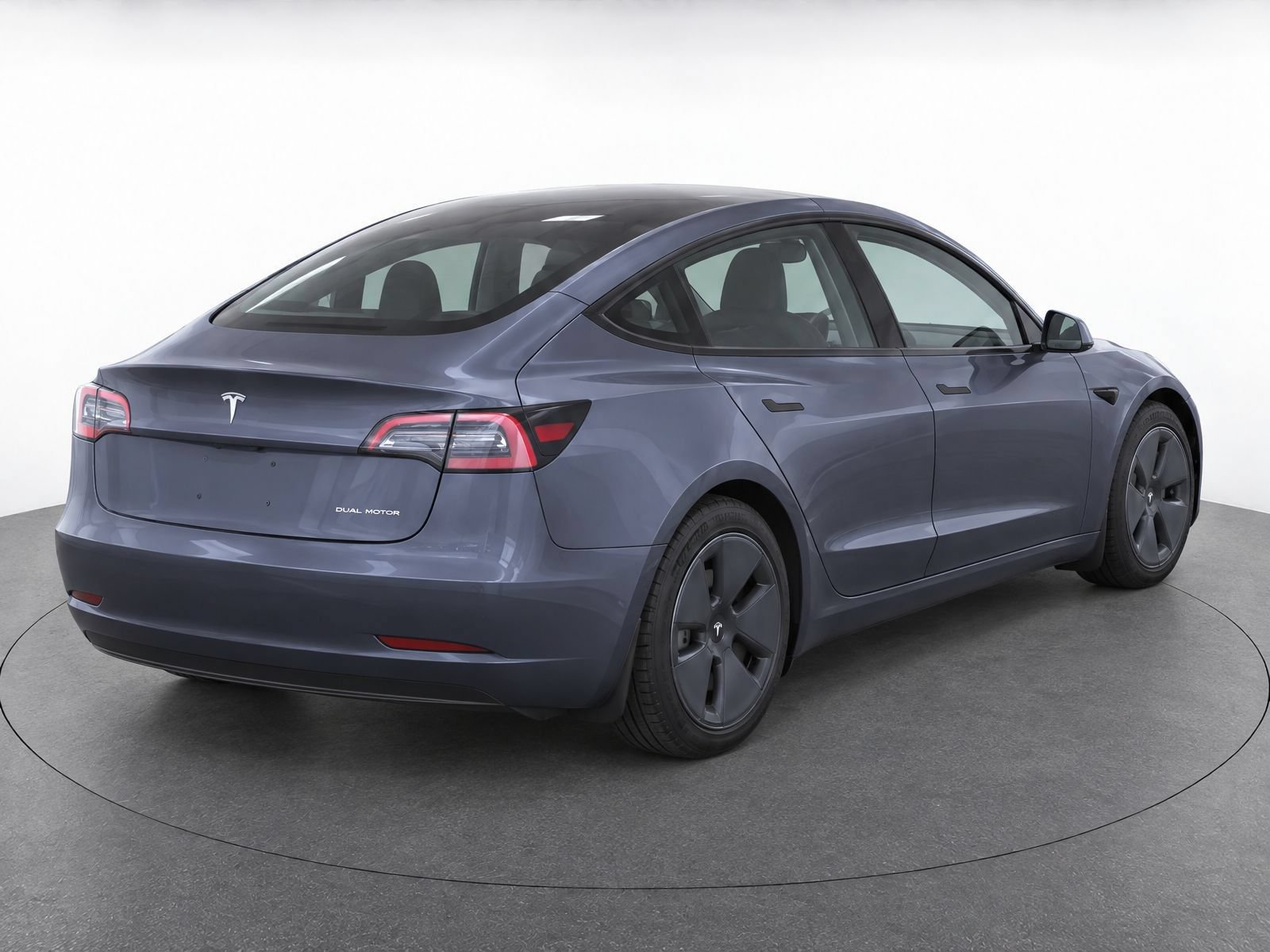 Used 2023 Tesla Model 3 Long Range AWD/4WD image 3