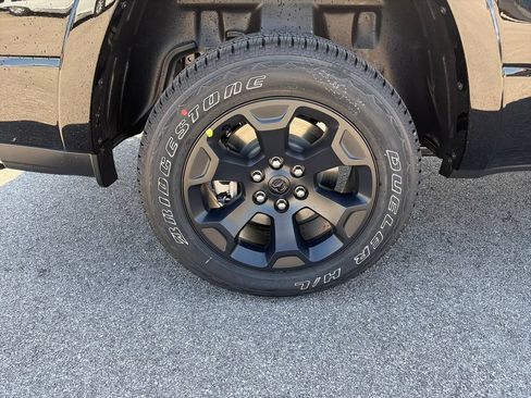 New 2027 RAM 1500 4x4 Crew Cab image 14