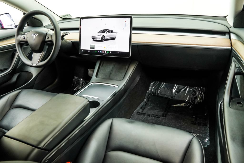 Used 2023 Tesla Model 3 Standard Range RWD image 4