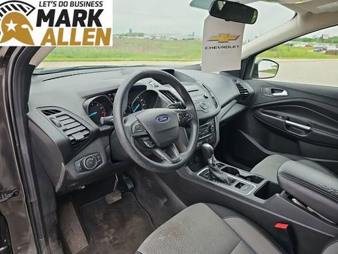 Used 2017 Ford Escape SE FWD image 10